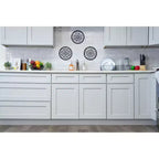 Meuble bas de cuisine Shaker 24 L x 42 H x 12 P, cadre en bois massif, peinture à base d'eau à faible teneur en COV, amortisseurs de porte, prêt à assembler, gris tourterelle