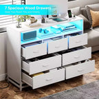 Commode de chambre, commode TV en bois noir 7 tiroirs avec station de charge et lumières, rangement moderne grande capacité